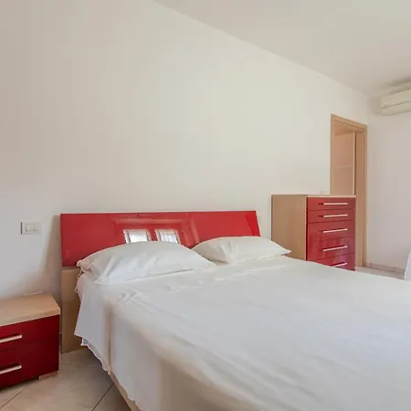 Bari Apartment *